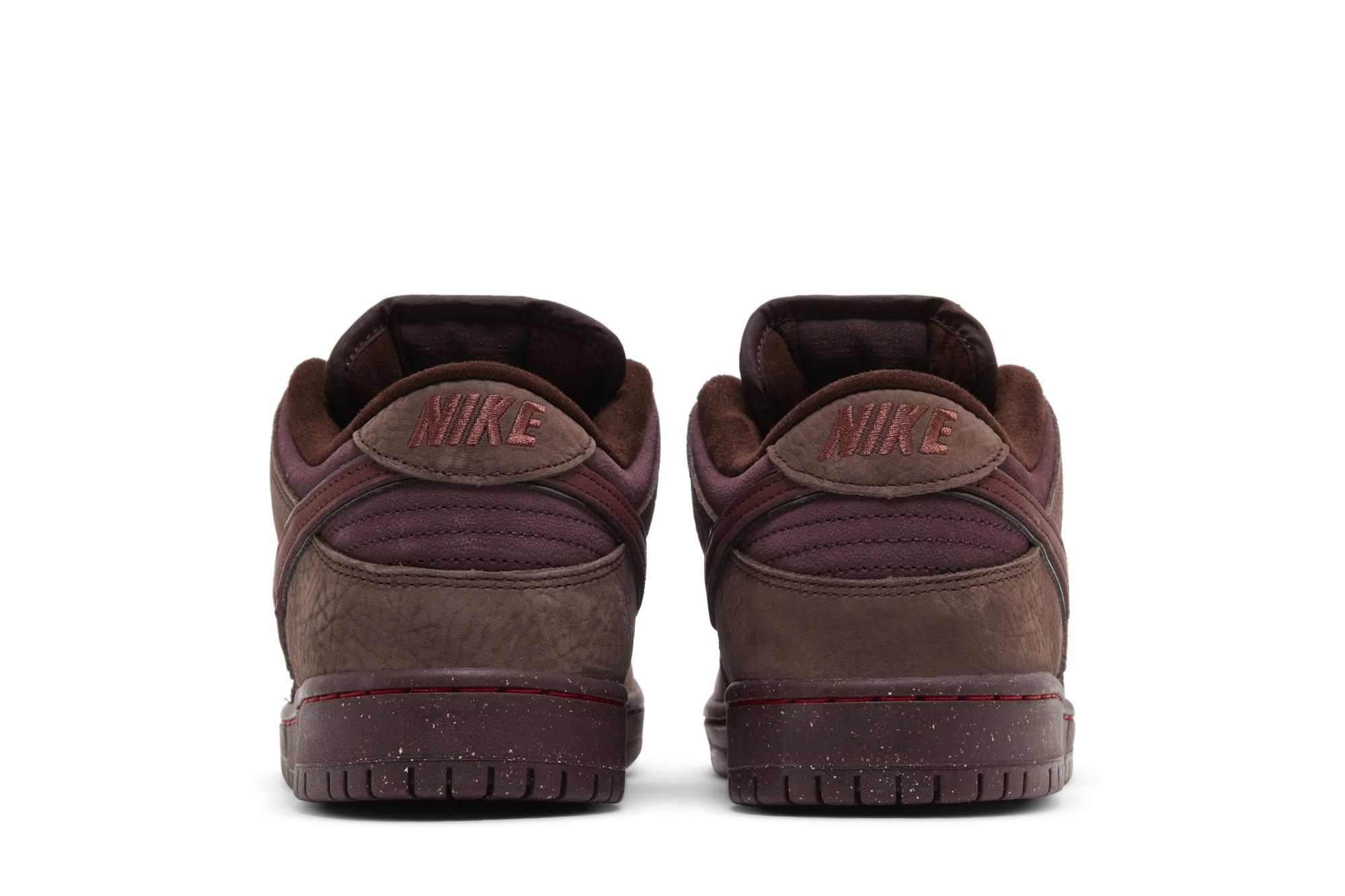 Details for 耐吉Dunk Low Premium SB“愛之城系列 - 勃艮第粉碎”FN0619-600
