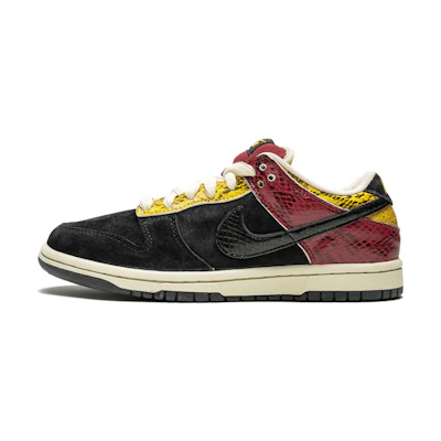 Nike Dunk Low PRM SB 'Coral Snake'