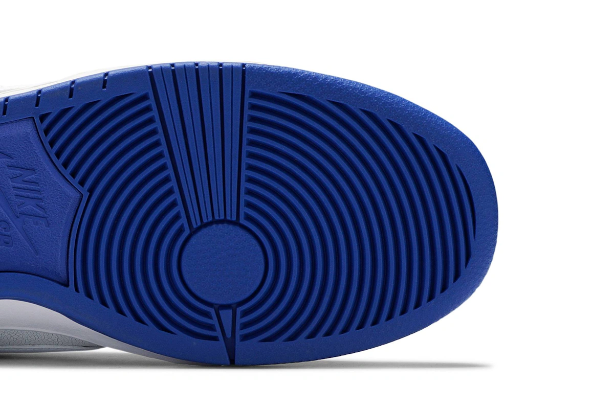 Nike Dunk Low Premium SB 'Cracked Leather' CJ6884-100