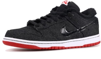 Nike Dunk SB Low Larry Perkins (No Chirp) 低幫 板鞋 男款 黑色 Lookbook Nike Dunk SB Low Larry Perkins (No Chirp) 低幫 板鞋 男款 黑色