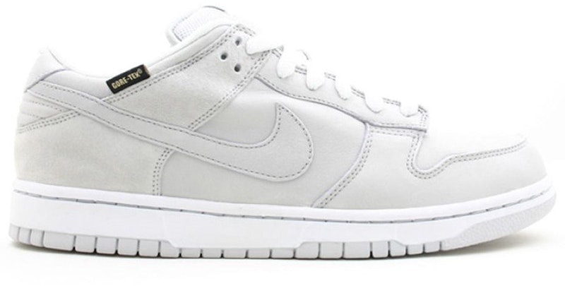 nike-dunk-low-premium-wp-medicom-5-gore-tex