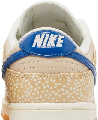 나이키 덩크 로우 프리미엄 "참깨/블루 스우시" DZ4853-200 Sizing 나이키 덩크 로우 프리미엄 "참깨/블루 스우시" DZ4853-200