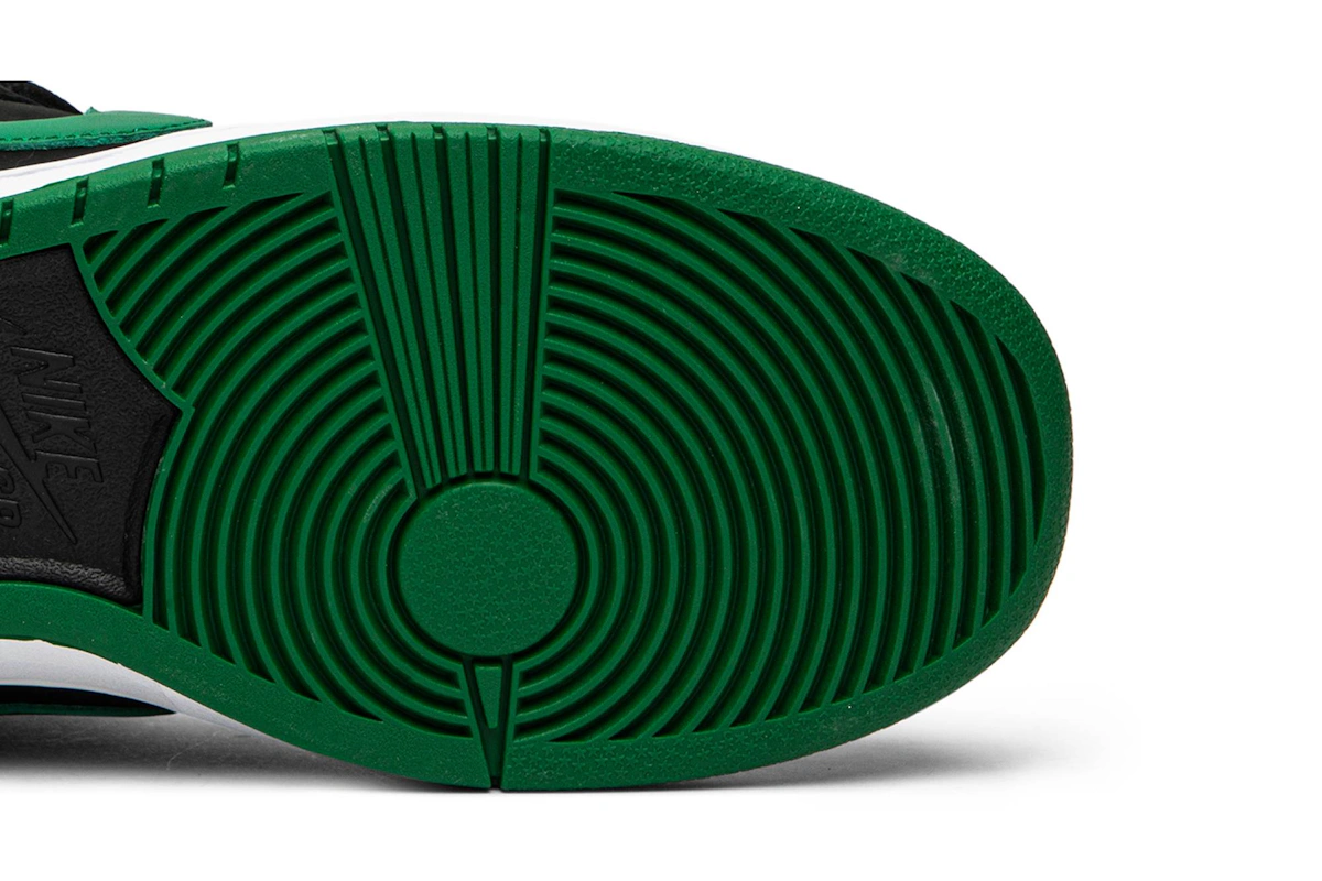 Nike Dunk Low Pro SB 'Black Pine' BQ6817-005