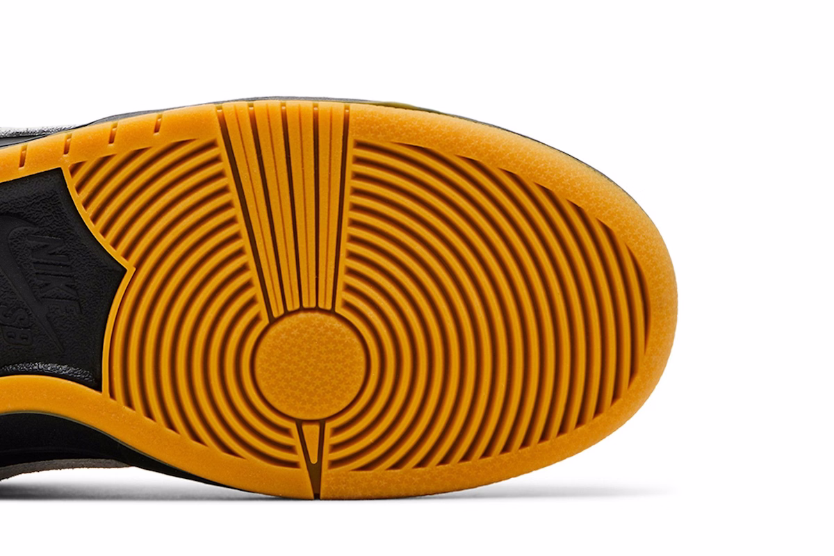 Nike Dunk Low Pro SB 'Black White Gum'