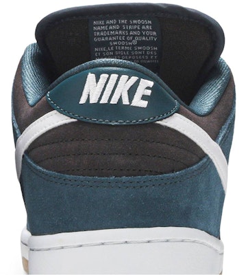 나이키 덩크 로우 프로 SB '블루' 304292-027 Sizing 나이키 덩크 로우 프로 SB '블루' 304292-027