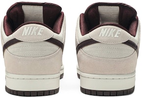 Nike Dunk SB Low Pro “Desert Sand / Mahogany“ 輕便耐磨 低筒 滑板鞋 男女同款 深棕色 Details for Nike Dunk SB Low Pro “Desert Sand / Mahogany“ 輕便耐磨 低筒 滑板鞋 男女同款 深棕色