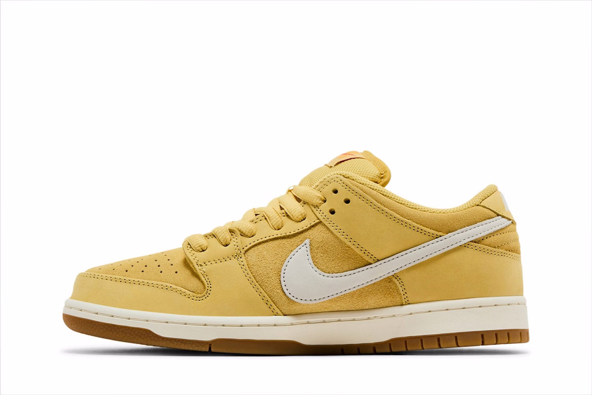 Nike Dunk Low Pro SB 'Saturn Gold'