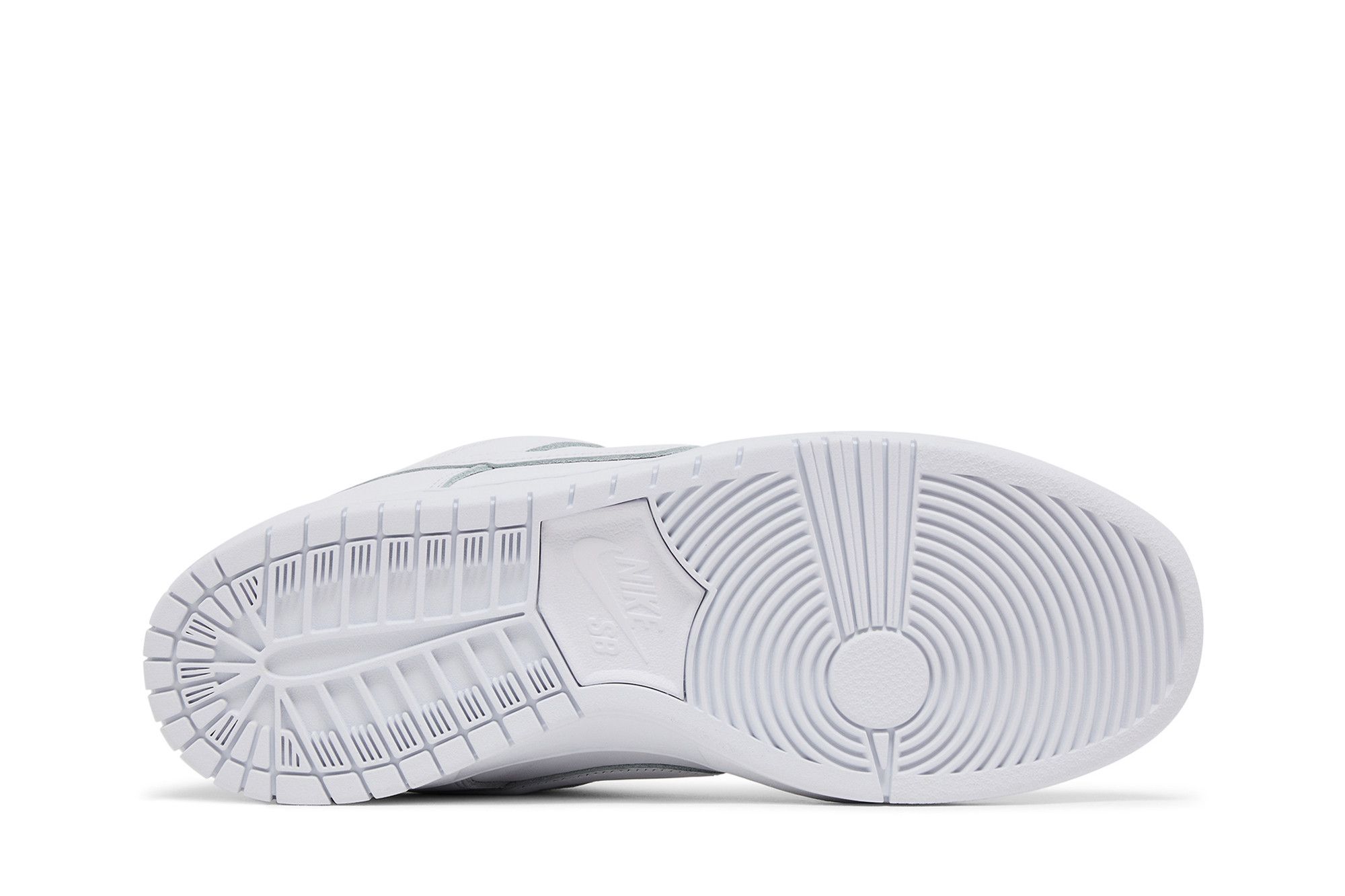 Purchase Nike Dunk Low Pro SB 'Triple White' en Blanco Triple FJ1674-100