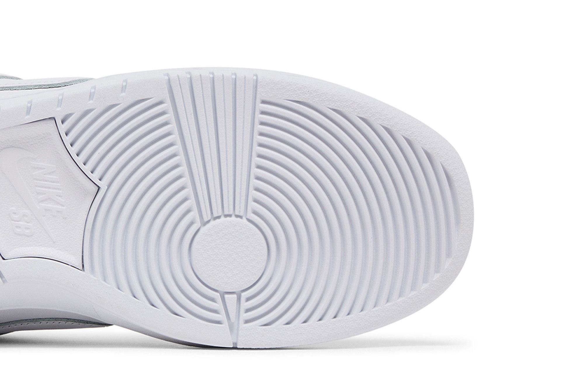 Details for Nike Dunk Low Pro SB 'Triple White' en Blanco Triple FJ1674-100
