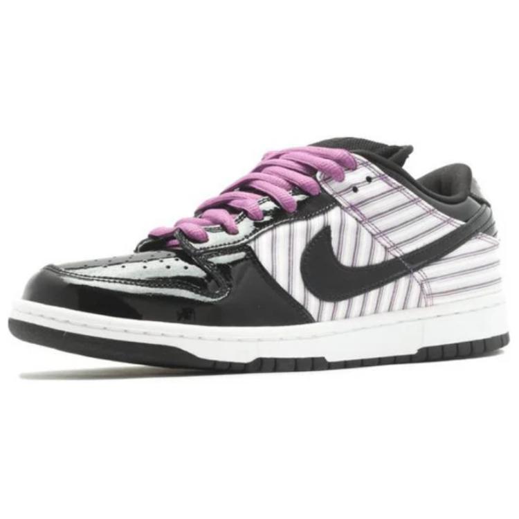 Shop Nike Dunk SB 低筒滑板鞋 復仇者紫漆皮 男款 黑白紫