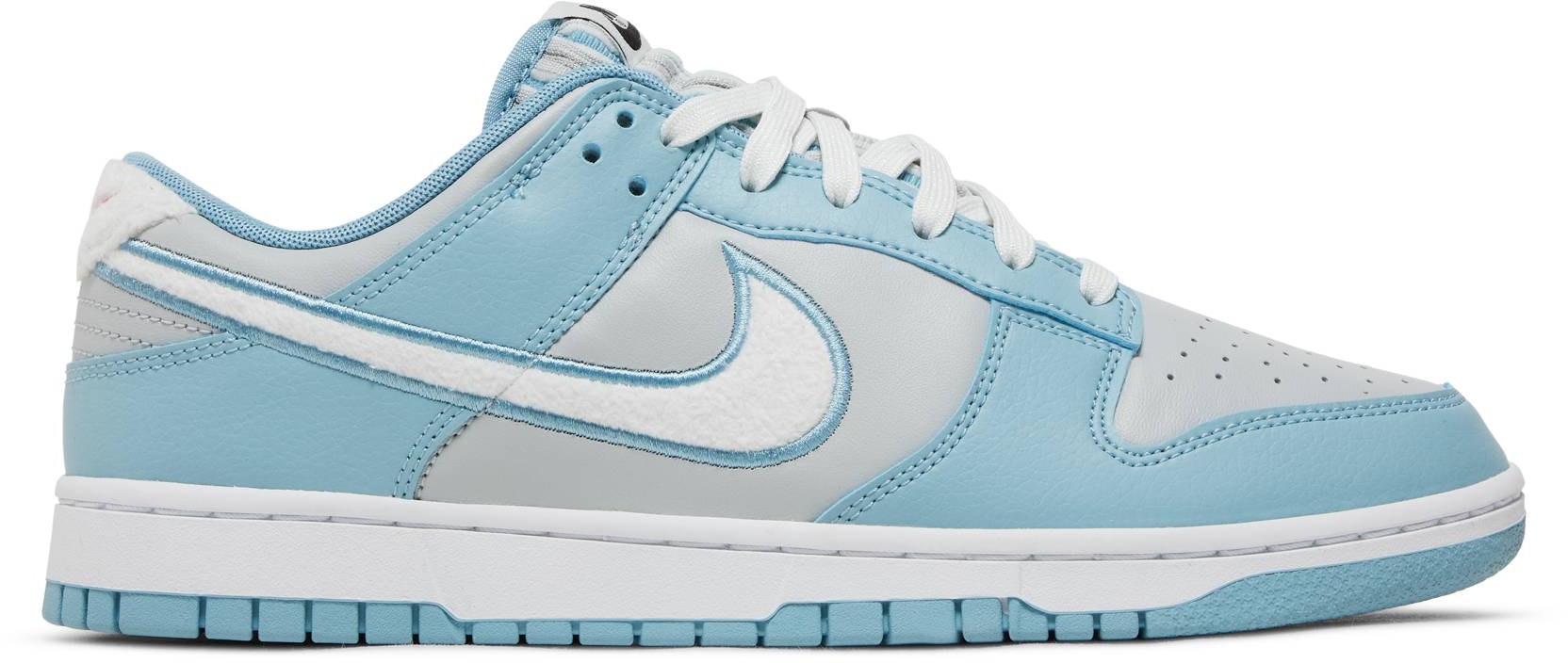 Nike sales 1776 shoes