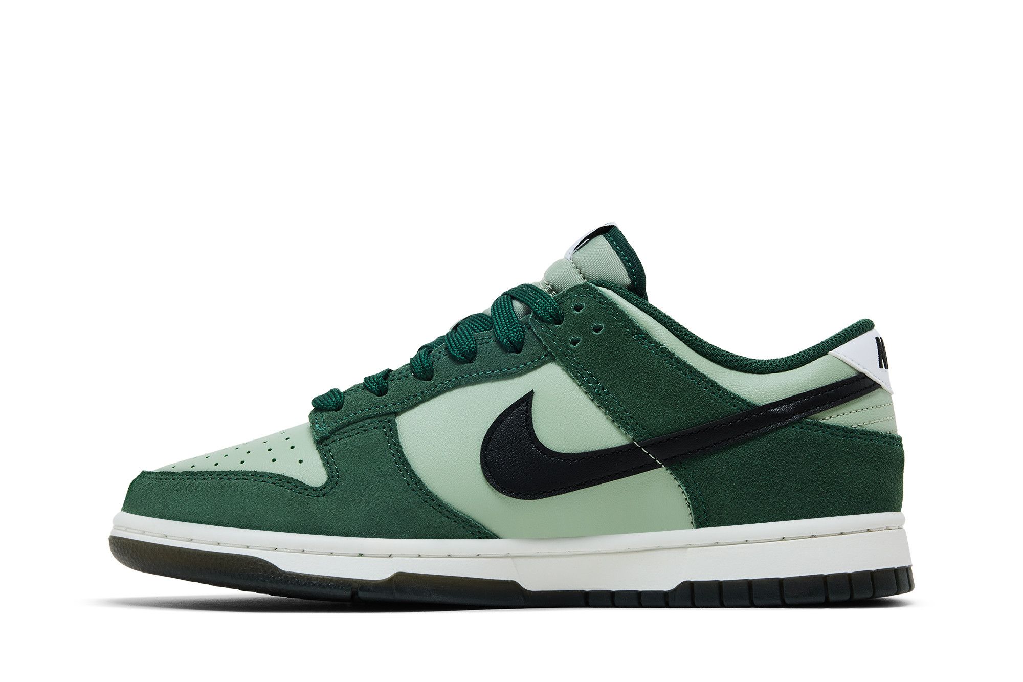 Lookbook Nike Dunk Low Retro SE 'Jade Horizon Fir' IB6399-301