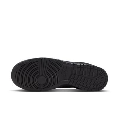 Order 耐克Dunk Low Retro SE 黑色/黑色/黑色 IB6651-001