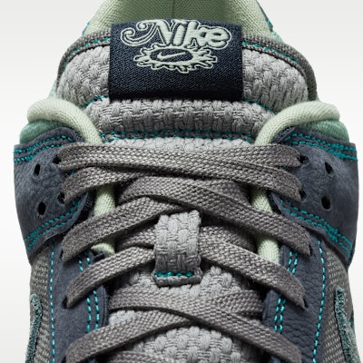 ナイキ ダンク ロー レトロ SE ペンシルポイント/ダークオブシディアン/スチーム/ミネラルスレート IH1942-002 1