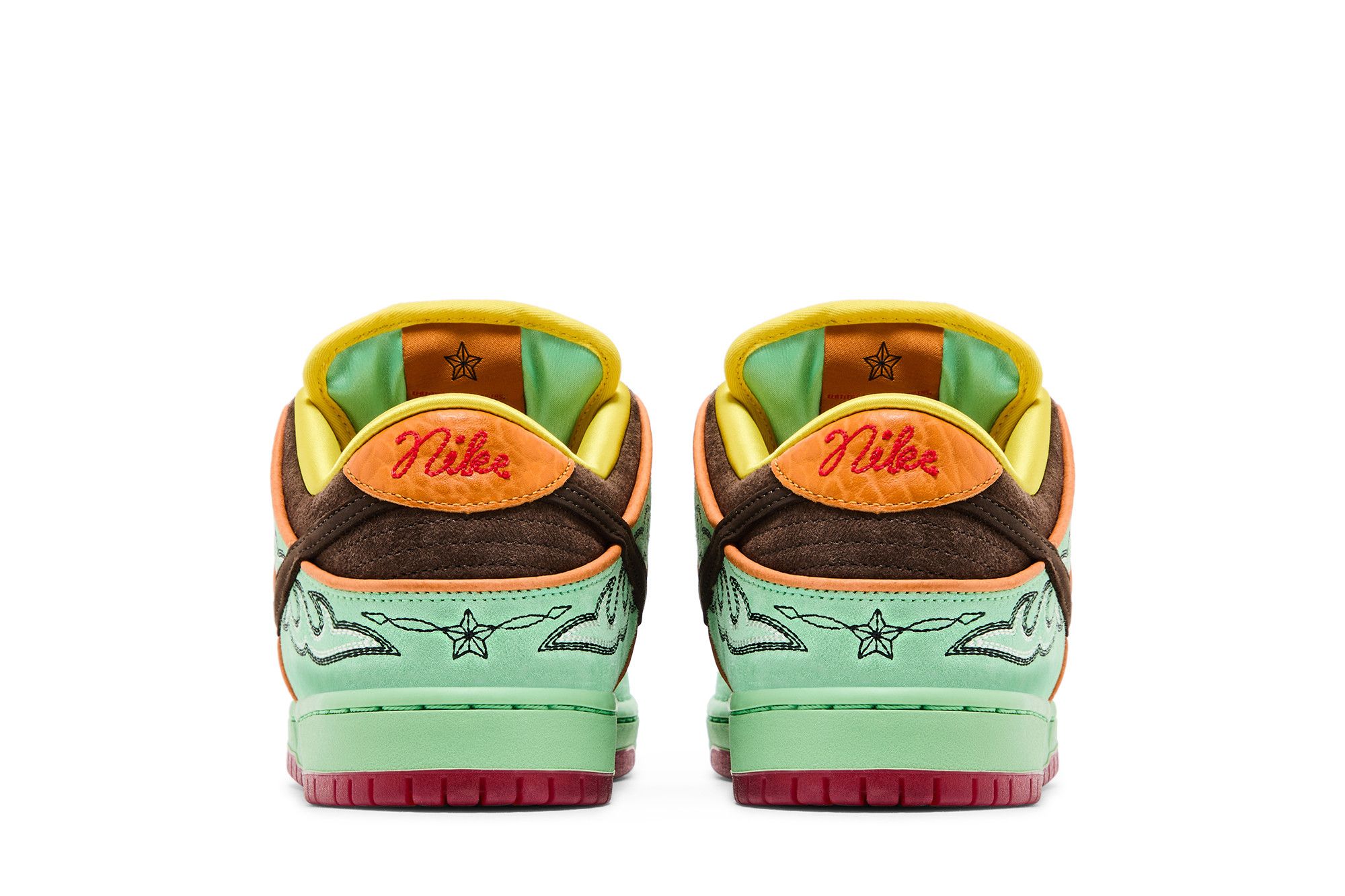 Sizing Nike Dunk Low SB「黑色歷史月」版 HF3058-300