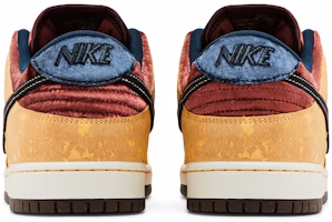 Nike Dunk Low SB 'Kota Sinema' FZ1278-200 Details for Nike Dunk Low SB 'Kota Sinema' FZ1278-200