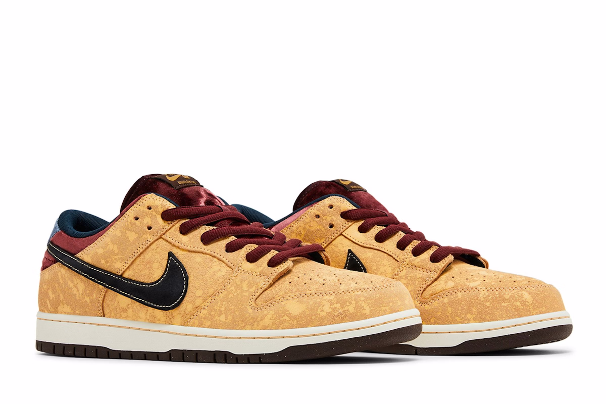 Nike Dunk Low SB 'City of Cinema'