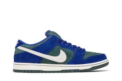 Nike Dunk Low SB 'Deep Royal Vintage Green'