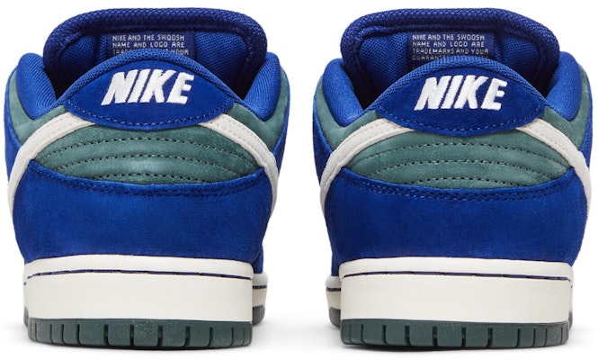 Nike Dunk Low SB 'Deep Royal Vintage Green' HF3704-400 Details for Nike Dunk Low SB 'Deep Royal Vintage Green' HF3704-400