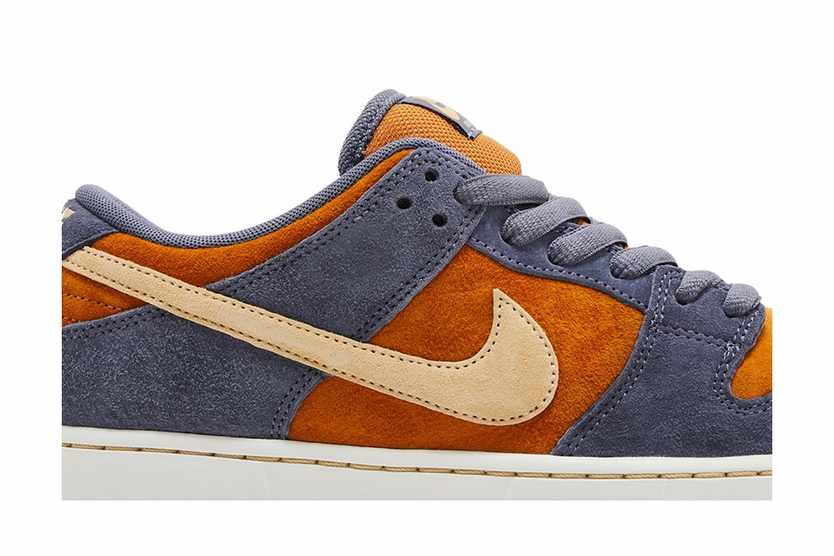 Nike Dunk Low SB 'Light Carbon Monarch'