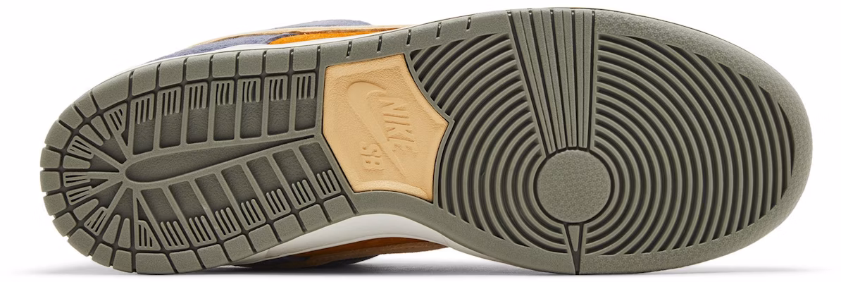 Nike Dunk Low SB 'Light Carbon Monarch' HF3063-002 Shop Nike Dunk Low SB 'Light Carbon Monarch' HF3063-002