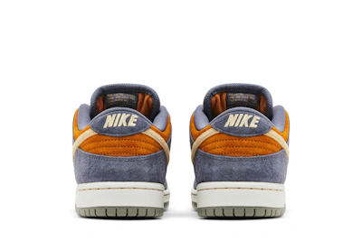 Nike Dunk Low SB 'Light Carbon Monarch'