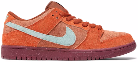 Nike Dunk Low SB 'Mystic Red' DV5429-601 Nike Dunk Low SB 'Mystic Red' DV5429-601