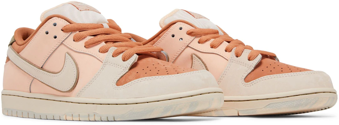 Nike Dunk Low SB 'Trocadéro Gardens' Pria/Wanita Sneakers Terbaru FV5926-200 1