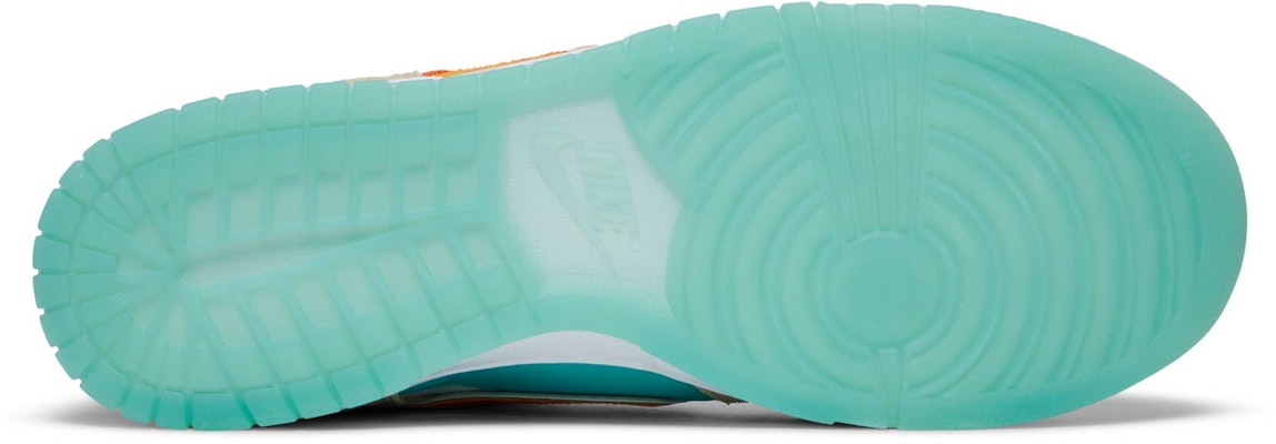 Nike Dunk Low Scrap 'Tanpa Bentuk, Tanpa Had, Tanpa Batasan' DQ4975-181 Shop Nike Dunk Low Scrap 'Tanpa Bentuk, Tanpa Had, Tanpa Batasan' DQ4975-181