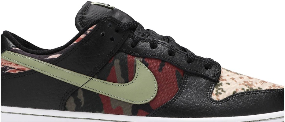 Camo dunks discount