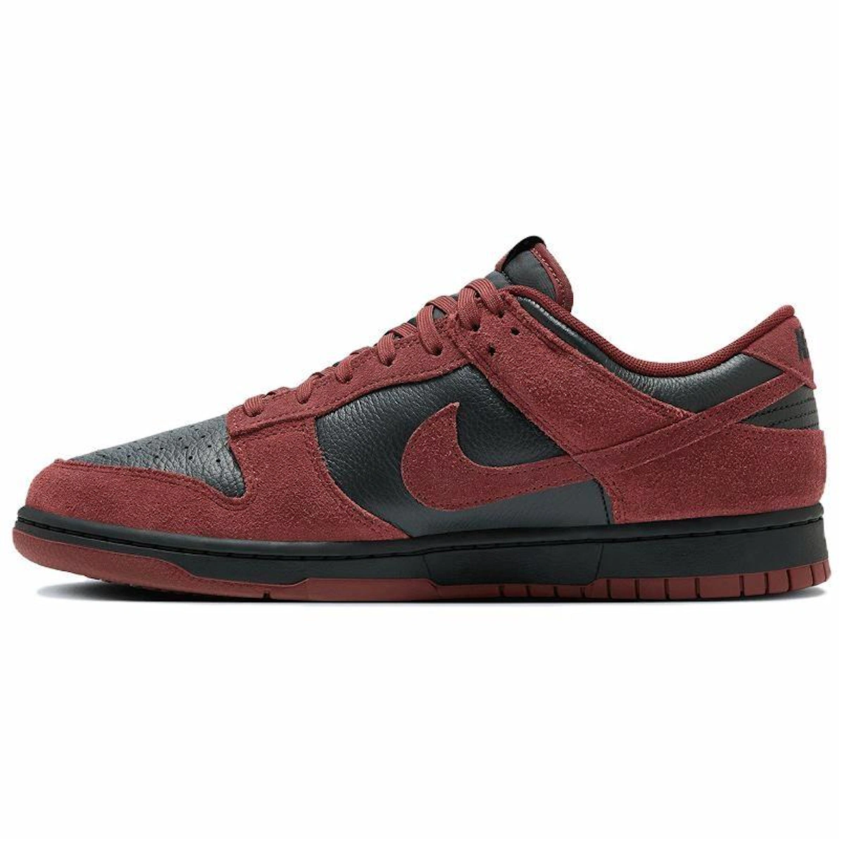 Nike Dunk Low SE 'Dark Team Red Black'