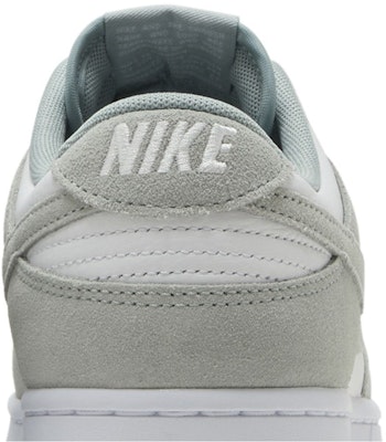 Nike Dunk Low SE 'Light Pumice' FQ8249-101 Sizing Nike Dunk Low SE 'Light Pumice' FQ8249-101