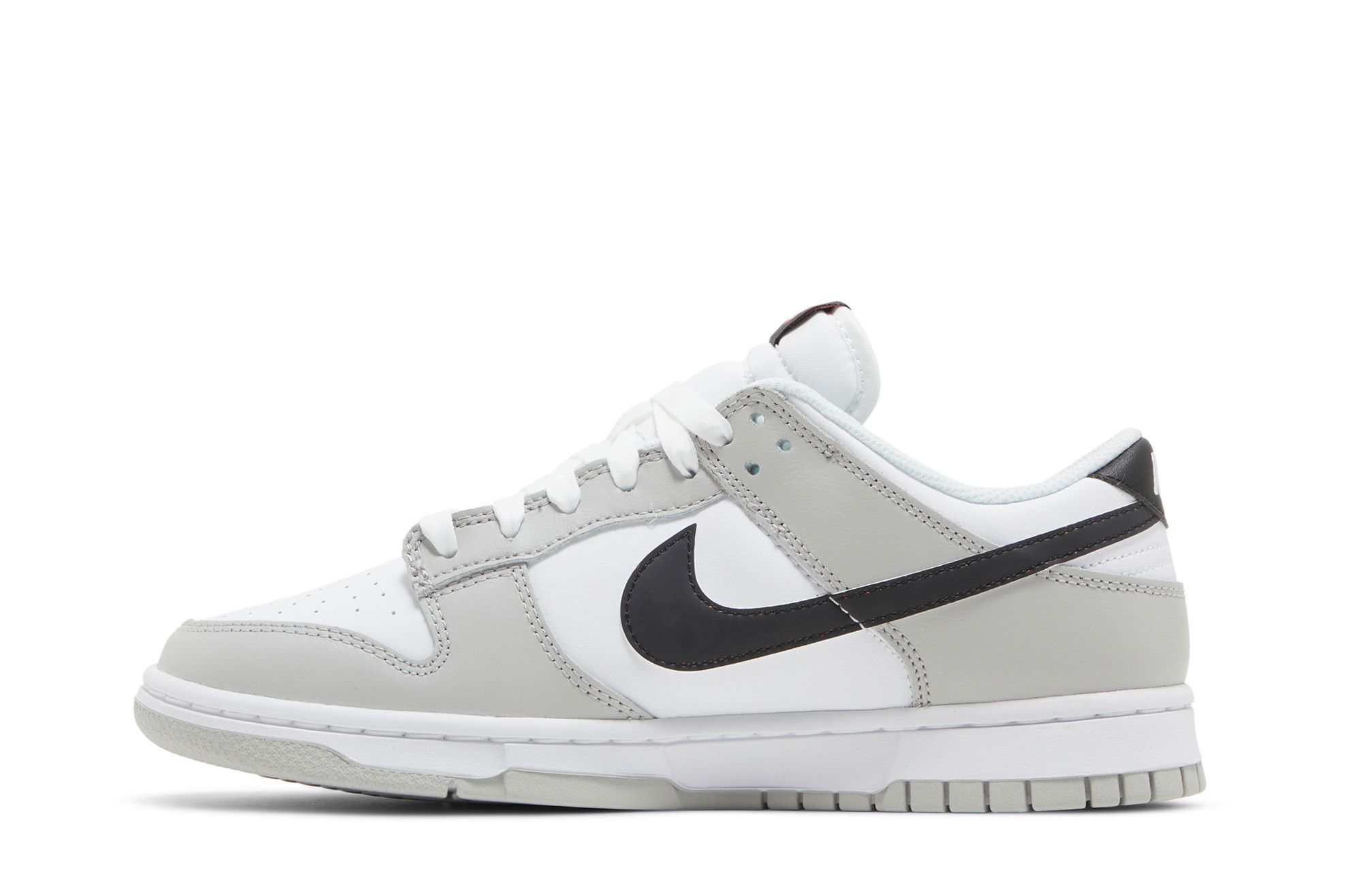 Shop Nike Dunk Low SE 'Lottery Pack' 'Gris Niebla' DR9654-001