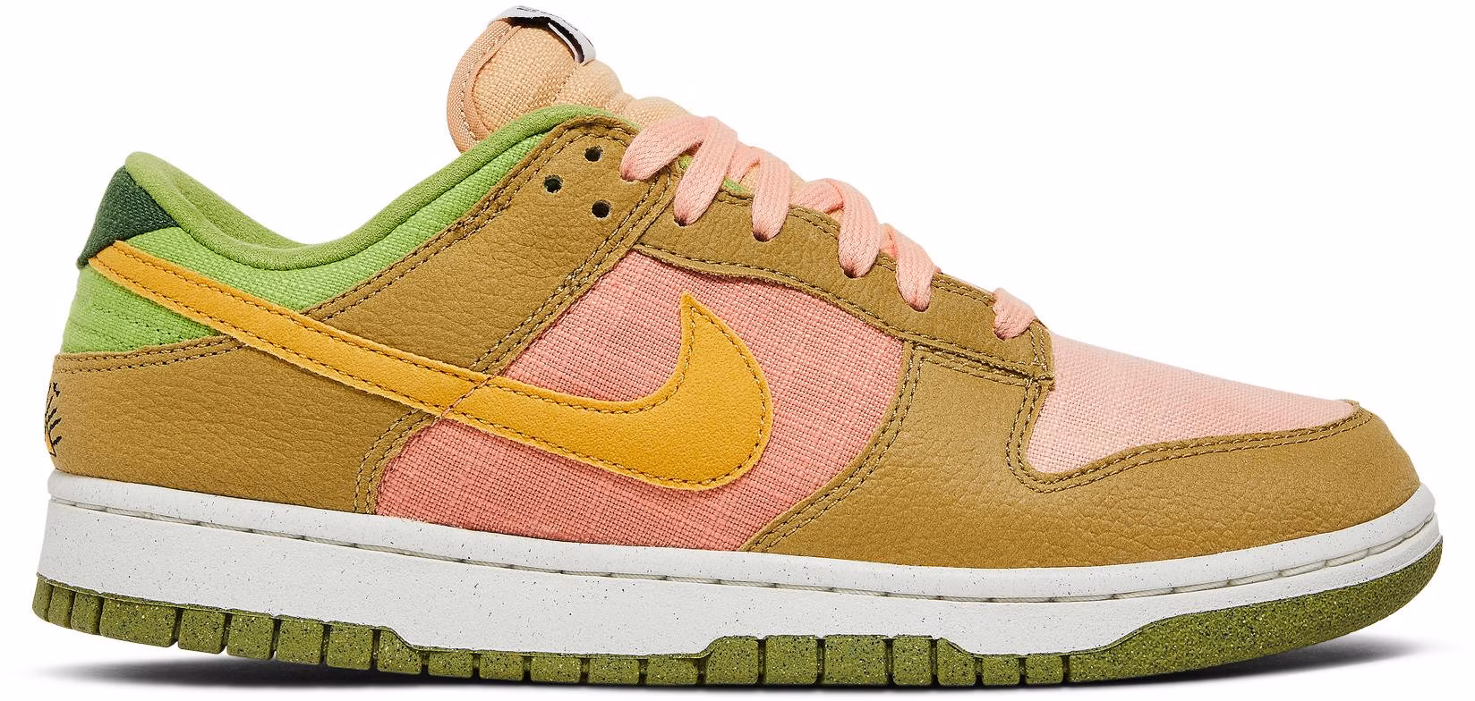 nike-dunk-low-se-sun-club