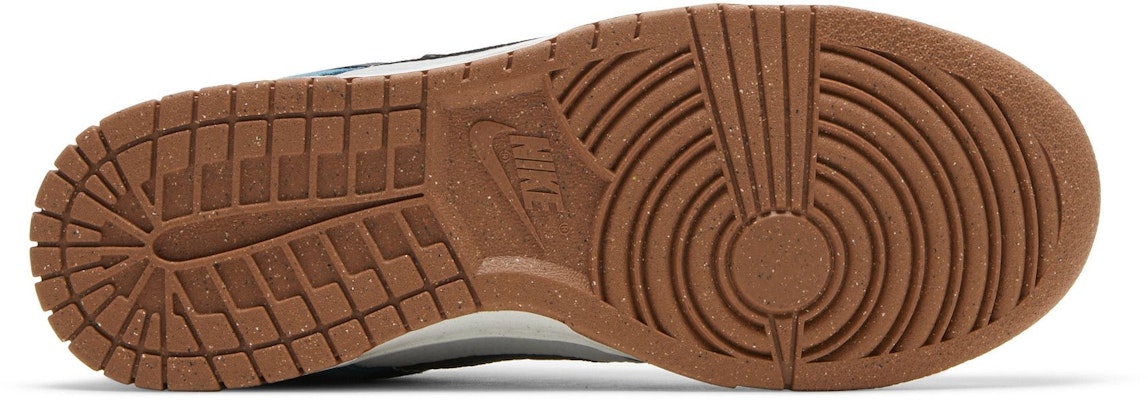 Nike Dunk Low SE 'Toasty' DD3358-400 Shop Nike Dunk Low SE 'Toasty' DD3358-400