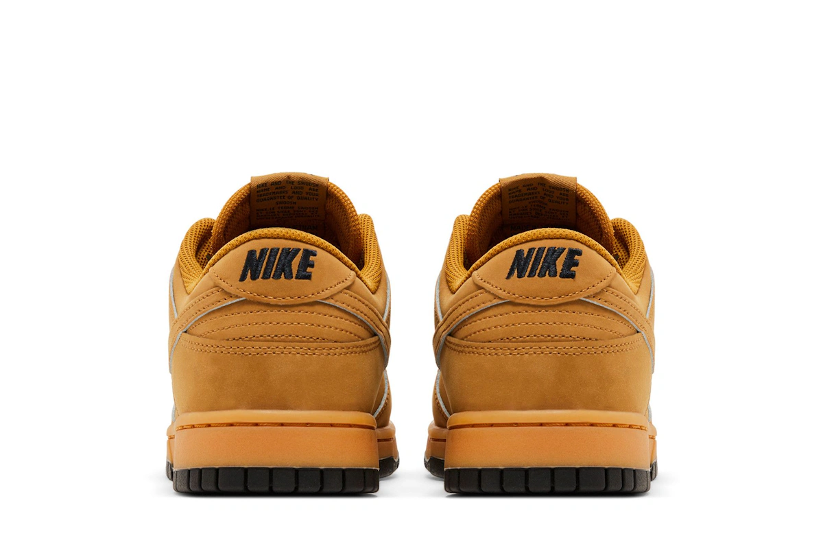 Nike Dunk Low SE 'Wheat'