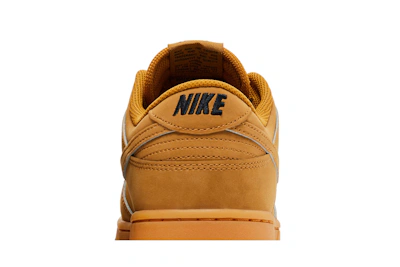Nike Dunk Low SE 'Wheat'