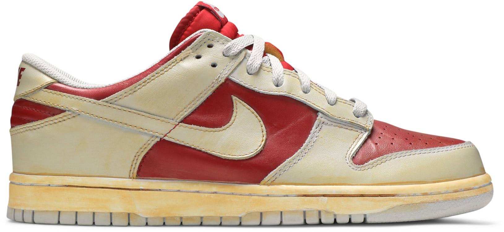 nike-dunk-low-vntg-red