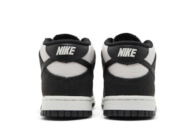 Nike Dunk Mid 'Panda' DV0830-102