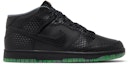 Buy Nike Dunk Mid Premium 'Halloween - Kepala Tanpa Badan' FQ8749-010