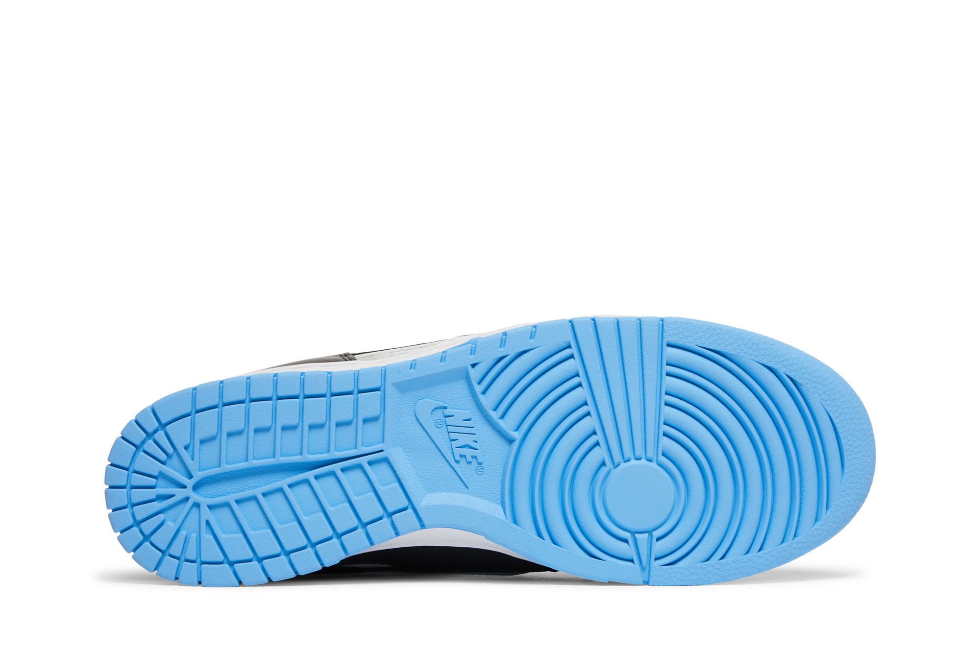 Shop Nike Dunk Scrap ''Mismatch'' - Mismatched Sneakers DN5381-001
