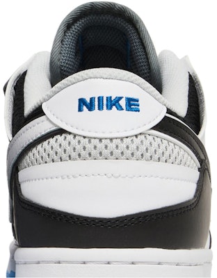 Nike Dunk Scrap ''Mismatch'' - Mismatched Sneakers DN5381-001 Sizing Nike Dunk Scrap ''Mismatch'' - Mismatched Sneakers DN5381-001