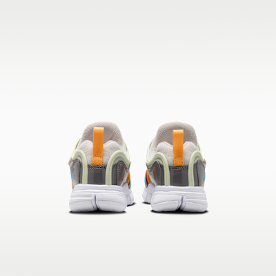 Details for (PS) Nike Dynamo Free Grijs/Grijs Punt/Fel Rood/Universitair Blauw 343738-033