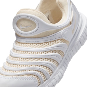 (JR) Nike Dynamo Free zapatillas niños IB7245-101 Sizing (JR) Nike Dynamo Free zapatillas niños IB7245-101