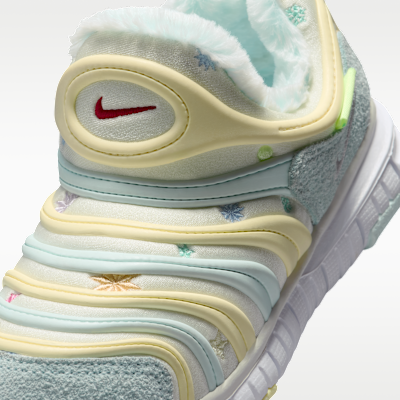 Sizing (PS) Nike Dynamo Free Voile/Blanc/Bleu Glacier/Argent Métallique IM6694-101