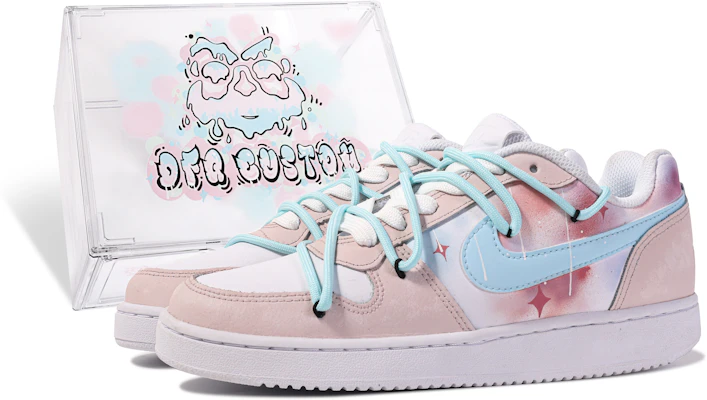【定制球鞋】 Nike EBERNON Low 索壹定制 禮盒 星河踏夢 塗鴉 夢幻 暈染 簡約 防滑耐磨 低幫 板鞋 男款 粉白藍 Buy 【定制球鞋】 Nike EBERNON Low 索壹定制 禮盒 星河踏夢 塗鴉 夢幻 暈染 簡約 防滑耐磨 低幫 板鞋 男款 粉白藍