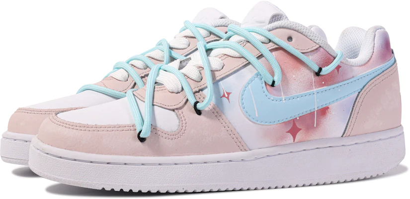 【定制球鞋】 Nike EBERNON Low 索壹定制 禮盒 星河踏夢 塗鴉 夢幻 暈染 簡約 防滑耐磨 低幫 板鞋 男款 粉白藍 Purchase 【定制球鞋】 Nike EBERNON Low 索壹定制 禮盒 星河踏夢 塗鴉 夢幻 暈染 簡約 防滑耐磨 低幫 板鞋 男款 粉白藍