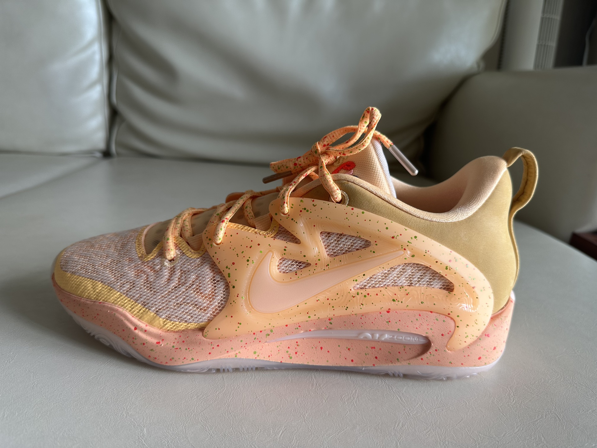 Buy Nike Ensprie x KD 15 'Melon Tint Rakan dan Keluarga' FJ9188-800