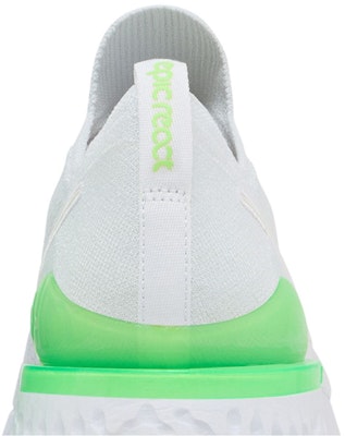 耐克Epic React Flyknit 2 '8 位'跑鞋 BQ8928-100 Sizing 耐克Epic React Flyknit 2 '8 位'跑鞋 BQ8928-100