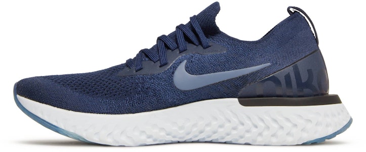 耐克 Epic React Flyknit 海军蓝 蔓越莓蓝 AQ0067-402 Lookbook 耐克 Epic React Flyknit 海军蓝 蔓越莓蓝 AQ0067-402